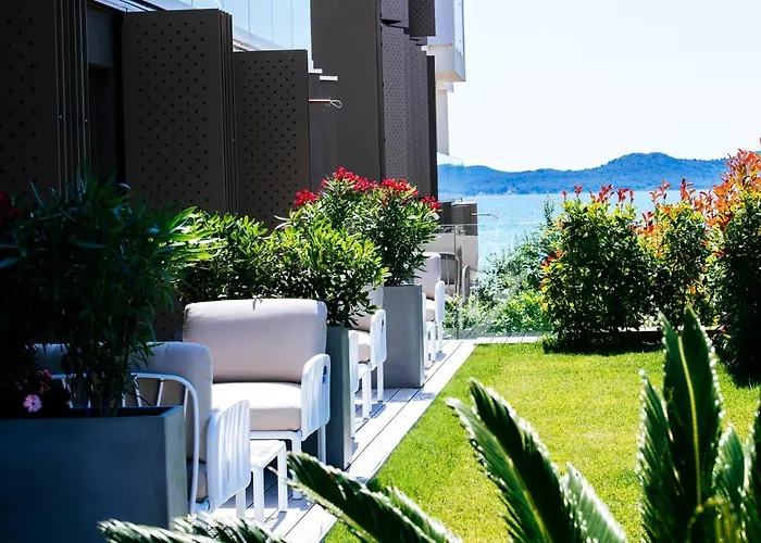 Apartman Dedaj - Auri *