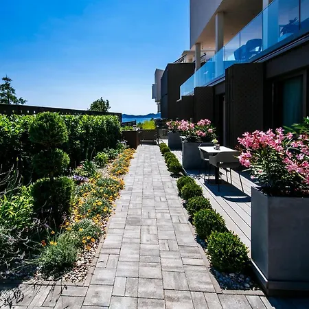 Apartment Dedaj - Auri