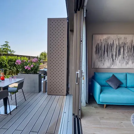 Dedaj - Auri Apartment *